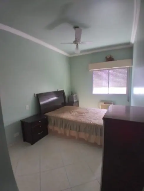 Foto 5 de Apartamento com 3 quartos à venda, 130m2 em Guaruja - SP