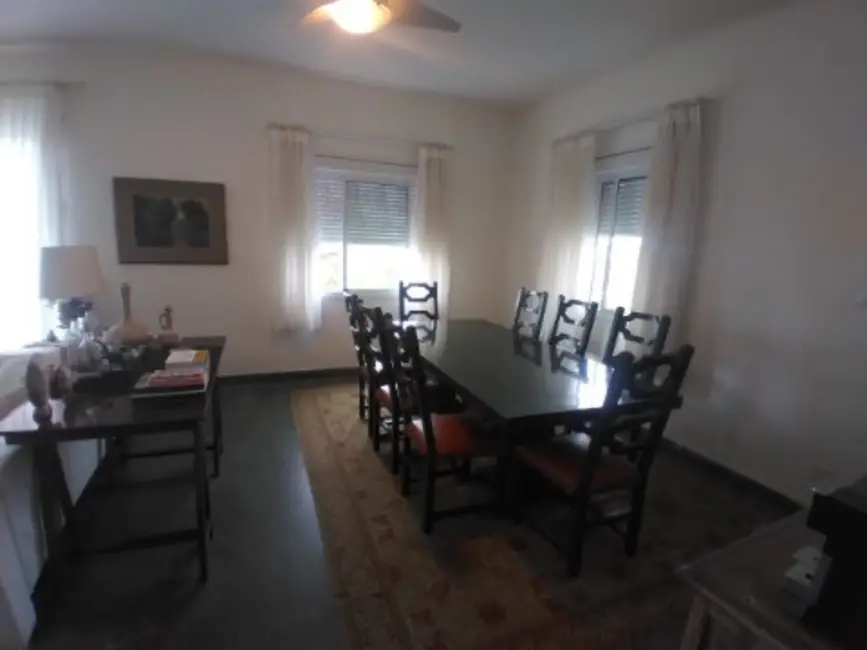 Apartamento com 4 quartos à venda, 210m2 em Guaruja - SP - imagem 4 Foto 4 de Apartamento com 4 quartos à venda, 210m2 em Guaruja - SP