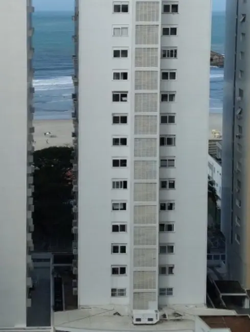 Apartamento com 2 quartos à venda, 65m2 em Guaruja - SP - imagem 3 Foto 3 de Apartamento com 2 quartos à venda, 65m2 em Guaruja - SP