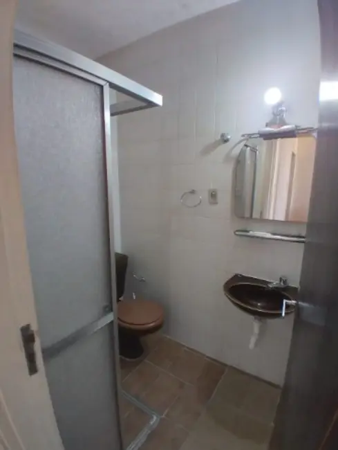 Apartamento com 2 quartos à venda, 65m2 em Guaruja - SP - imagem 9 Foto 9 de Apartamento com 2 quartos à venda, 65m2 em Guaruja - SP