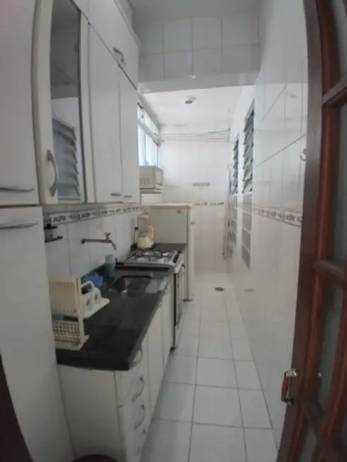 Foto 8 de Apartamento com 2 quartos à venda, 60m2 em Guaruja - SP