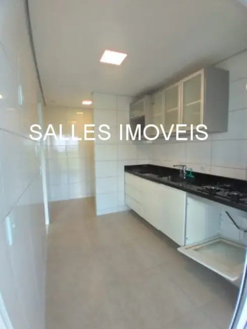 Apartamento com 2 quartos para alugar, 93m2 em Jardim Astúrias, Guaruja - SP - imagem 8 Foto 8 de Apartamento com 2 quartos para alugar, 93m2 em Jardim Astúrias, Guaruja - SP