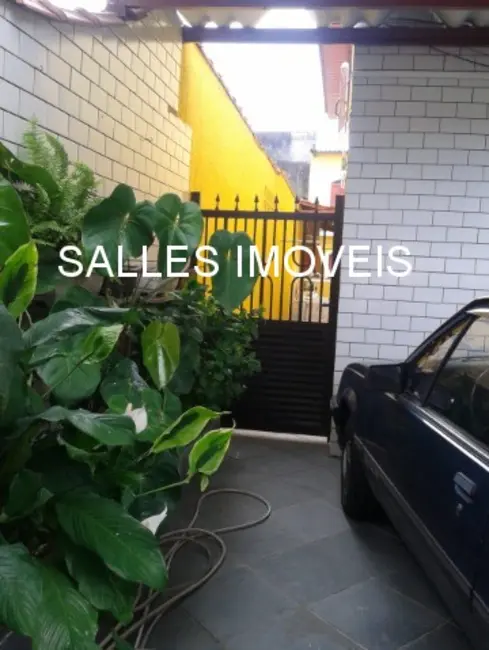 Foto 5 de Sobrado com 3 quartos à venda, 180m2 em Guaruja - SP