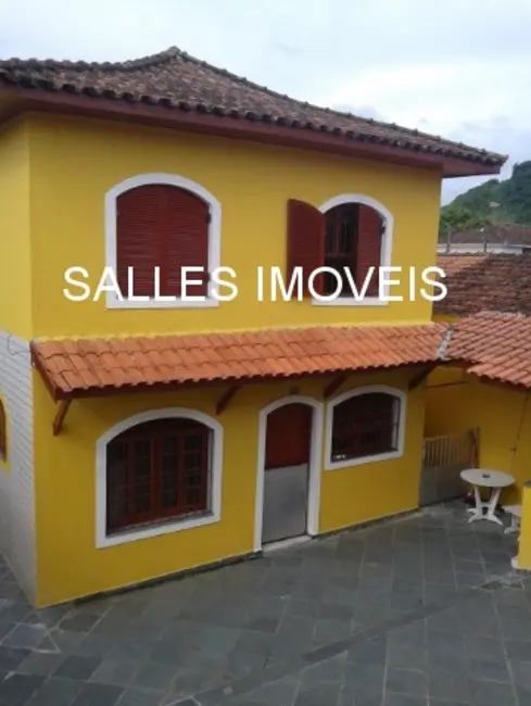 Foto 1 de Sobrado com 3 quartos à venda, 180m2 em Guaruja - SP