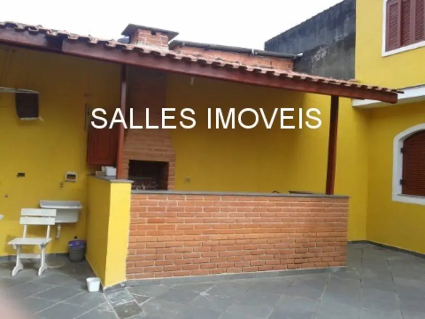 Foto 4 de Sobrado com 3 quartos à venda, 180m2 em Guaruja - SP