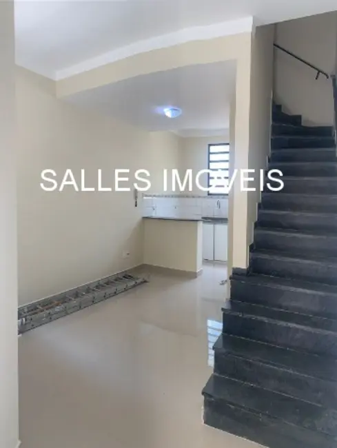 Casa com 2 quartos à venda, 72m2 em Guaruja - SP - imagem 3 Foto 3 de Casa com 2 quartos à venda, 72m2 em Guaruja - SP