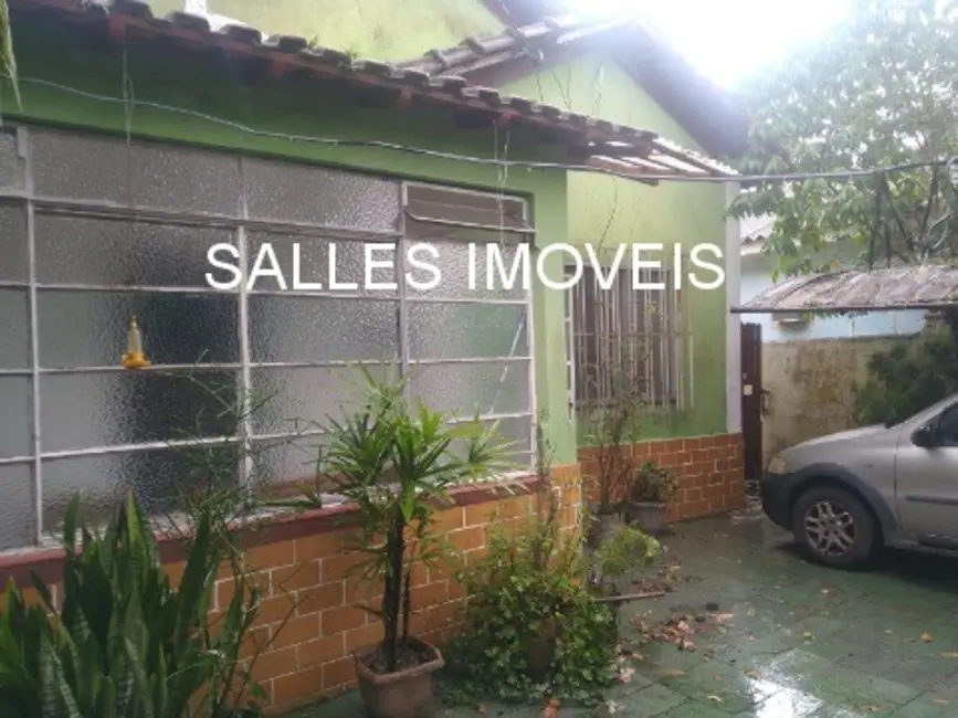 Foto 2 de Casa com 3 quartos à venda, 200m2 em Guaruja - SP