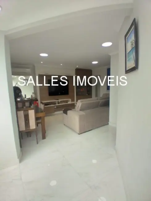 Foto 4 de Apartamento com 3 quartos à venda, 90m2 em Vila Alzira, Guaruja - SP