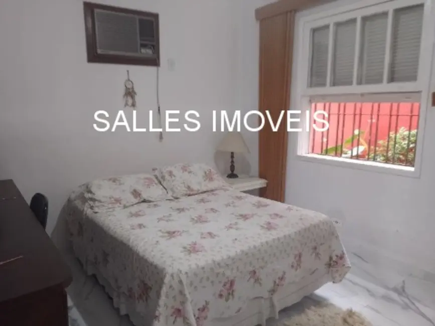 Foto 8 de Casa com 4 quartos à venda, 200m2 em Enseada, Guaruja - SP