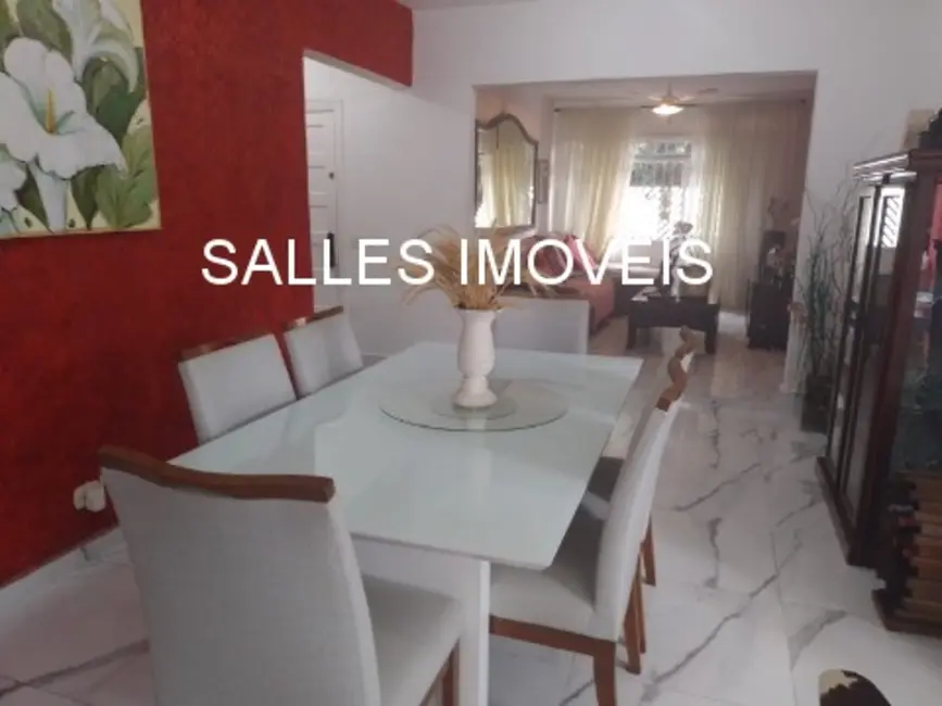 Foto 4 de Casa com 4 quartos à venda, 200m2 em Enseada, Guaruja - SP