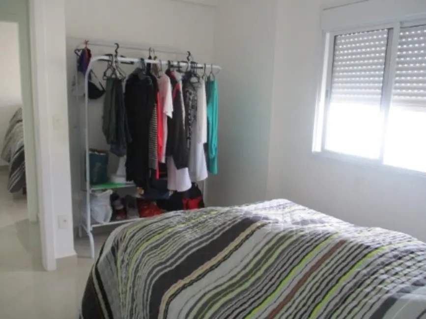 Apartamento com 3 quartos à venda, 96m2 em Pitangueiras, Guaruja - SP - imagem 7 Foto 7 de Apartamento com 3 quartos à venda, 96m2 em Pitangueiras, Guaruja - SP