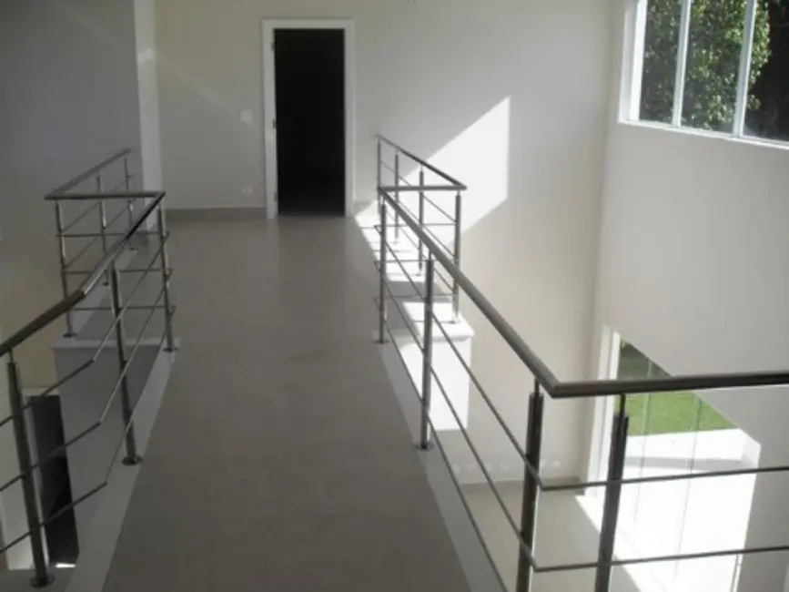 Foto 2 de Casa de Condomínio com 4 quartos à venda, 330m2 em Guaruja - SP
