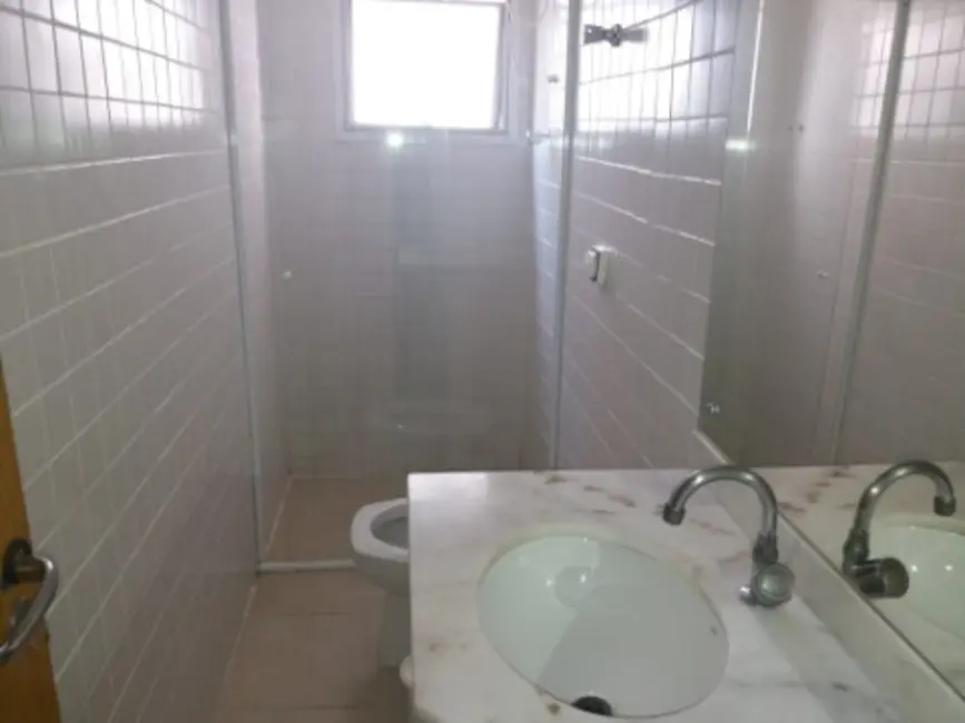 Apartamento com 3 quartos à venda, 168m2 em Pitangueiras, Guaruja - SP - imagem 4 Foto 4 de Apartamento com 3 quartos à venda, 168m2 em Pitangueiras, Guaruja - SP