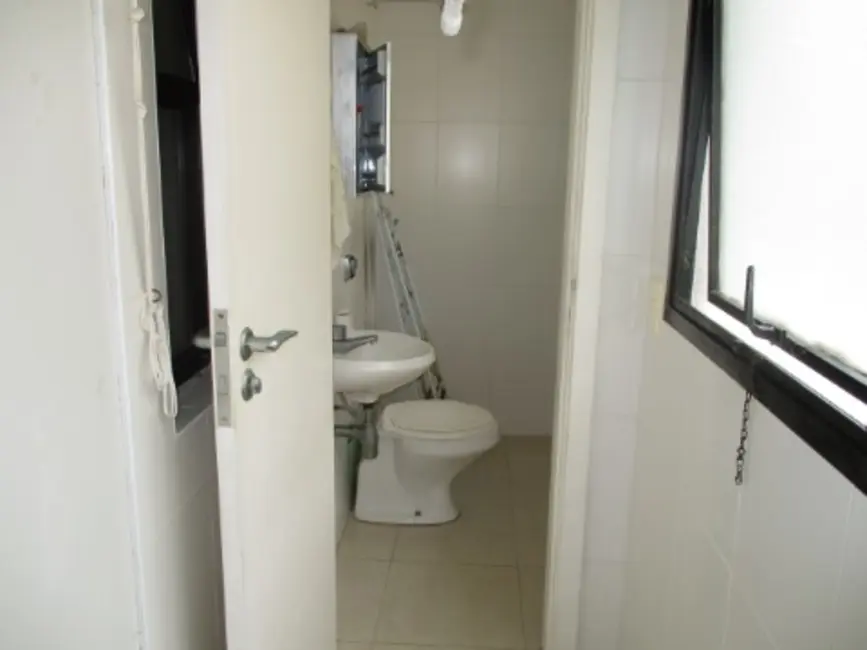 Foto 6 de Apartamento com 4 quartos à venda, 200m2 em Pitangueiras, Guaruja - SP