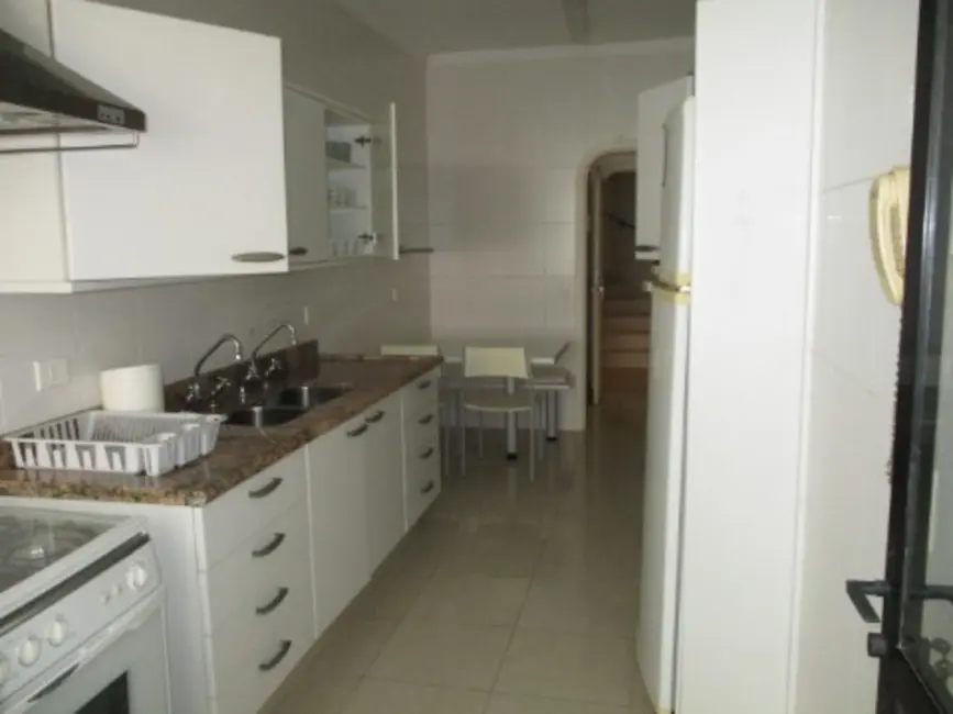 Foto 3 de Apartamento com 4 quartos à venda, 200m2 em Pitangueiras, Guaruja - SP