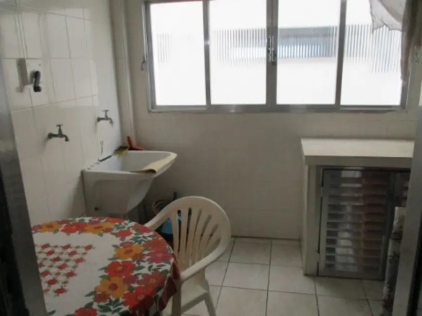 Apartamento com 3 quartos à venda, 120m2 em Pitangueiras, Guaruja - SP - imagem 3 Foto 3 de Apartamento com 3 quartos à venda, 120m2 em Pitangueiras, Guaruja - SP
