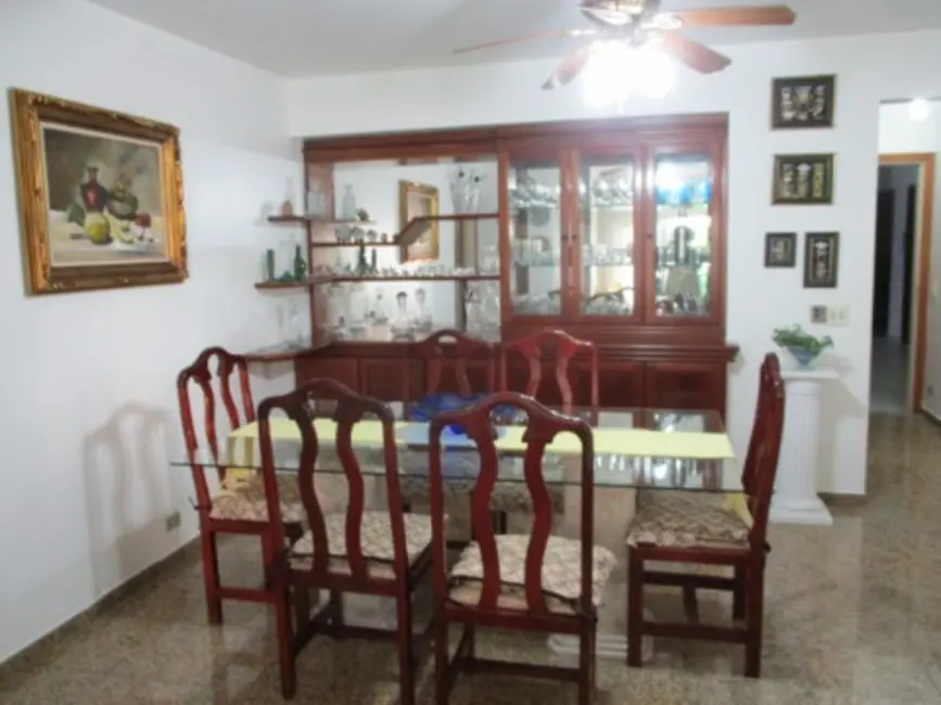 Apartamento com 3 quartos à venda, 120m2 em Pitangueiras, Guaruja - SP - imagem 8 Foto 8 de Apartamento com 3 quartos à venda, 120m2 em Pitangueiras, Guaruja - SP