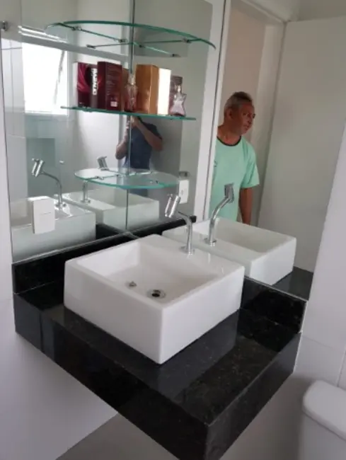 Foto 4 de Apartamento com 3 quartos à venda, 180m2 em Enseada, Guaruja - SP