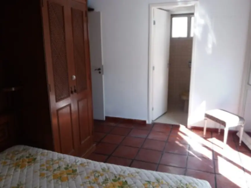 Apartamento com 3 quartos à venda, 173m2 em Pitangueiras, Guaruja - SP - imagem 5 Foto 5 de Apartamento com 3 quartos à venda, 173m2 em Pitangueiras, Guaruja - SP