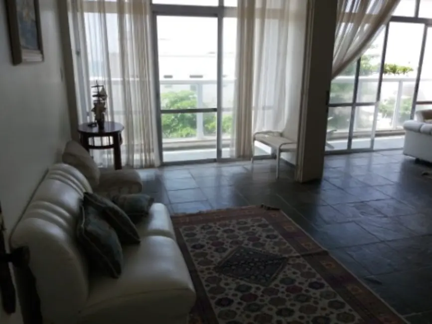 Foto 2 de Apartamento com 4 quartos à venda, 204m2 em Pitangueiras, Guaruja - SP