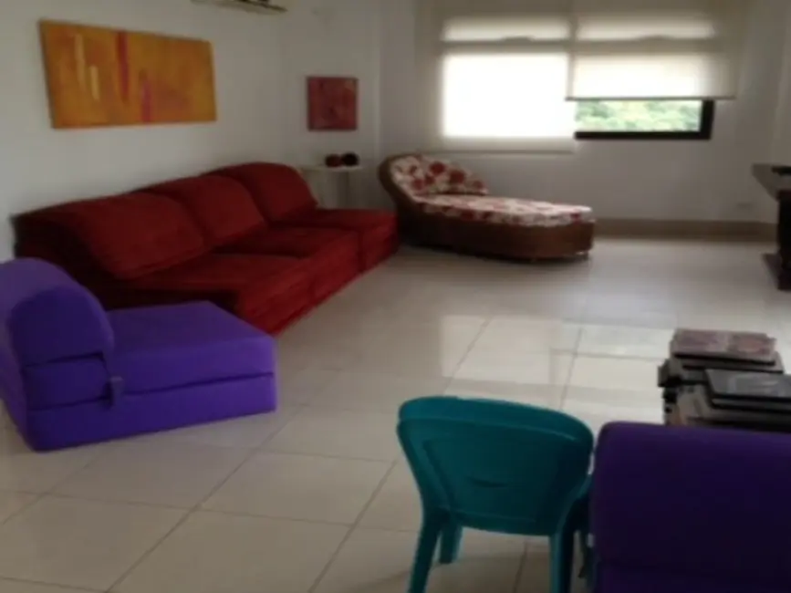 Foto 7 de Apartamento com 4 quartos à venda, 190m2 em Guaruja - SP