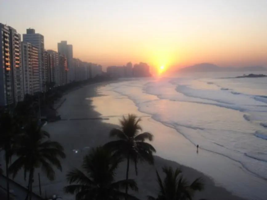 Foto 1 de Apartamento com 4 quartos à venda, 200m2 em Pitangueiras, Guaruja - SP