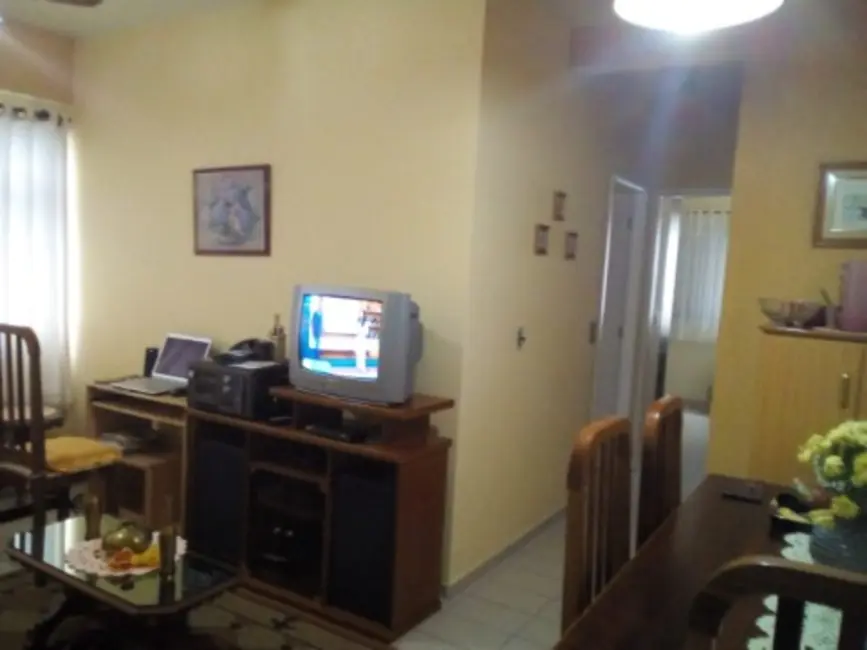 Foto 1 de Apartamento com 2 quartos à venda, 70m2 em Jardim Las Palmas, Guaruja - SP