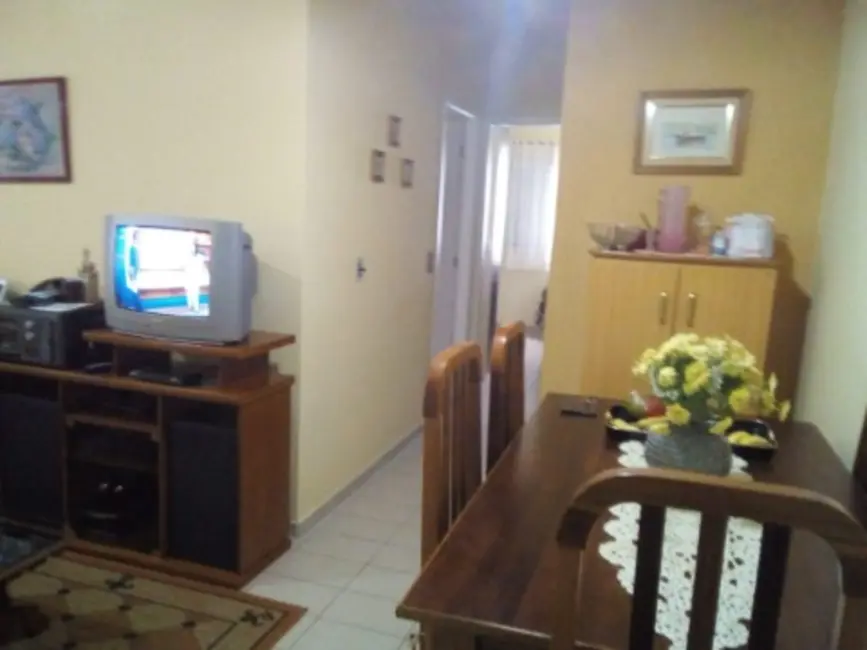 Foto 3 de Apartamento com 2 quartos à venda, 70m2 em Jardim Las Palmas, Guaruja - SP