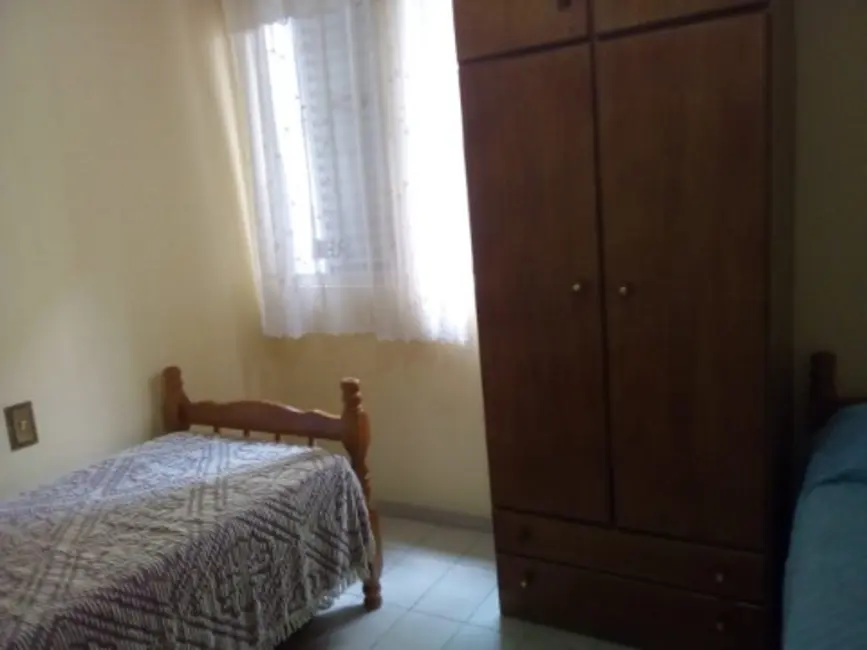 Foto 7 de Apartamento com 2 quartos à venda, 70m2 em Jardim Las Palmas, Guaruja - SP