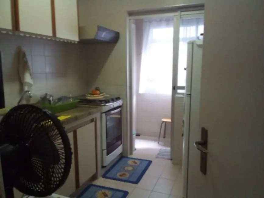 Foto 9 de Apartamento com 2 quartos à venda, 70m2 em Jardim Las Palmas, Guaruja - SP