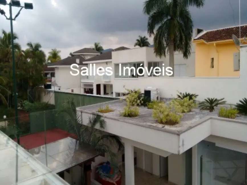 Casa de Condomínio com 5 quartos à venda, 525m2 em Jardim Acapulco, Guaruja - SP - imagem 4 Foto 4 de Casa de Condomínio com 5 quartos à venda, 525m2 em Jardim Acapulco, Guaruja - SP