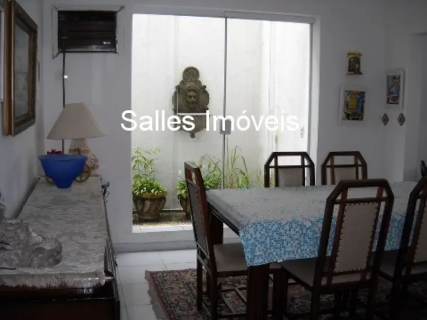 Foto 4 de Casa com 4 quartos à venda, 300m2 em Guaruja - SP