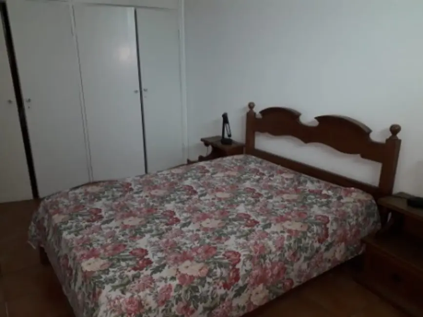 Apartamento com 2 quartos à venda, 80m2 em Pitangueiras, Guaruja - SP - imagem 4 Foto 4 de Apartamento com 2 quartos à venda, 80m2 em Pitangueiras, Guaruja - SP