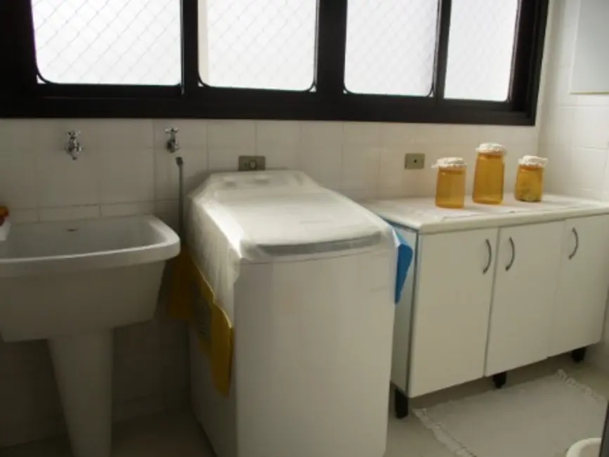 Apartamento com 2 quartos à venda, 110m2 em Pitangueiras, Guaruja - SP - imagem 9 Foto 9 de Apartamento com 2 quartos à venda, 110m2 em Pitangueiras, Guaruja - SP