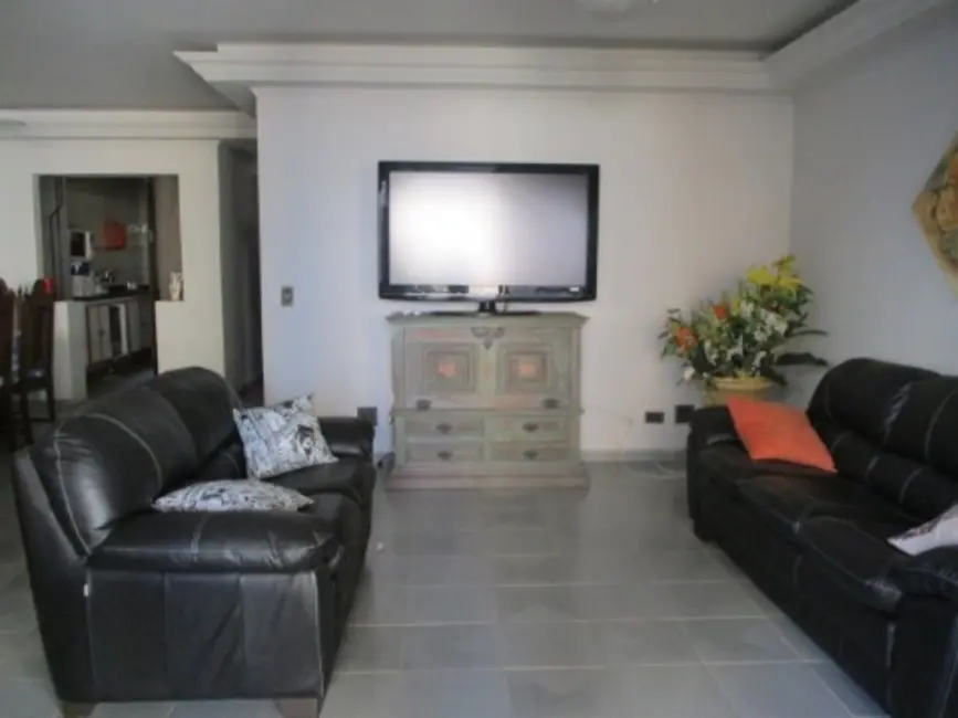 Foto 4 de Apartamento com 4 quartos para alugar, 180m2 em Guaruja - SP