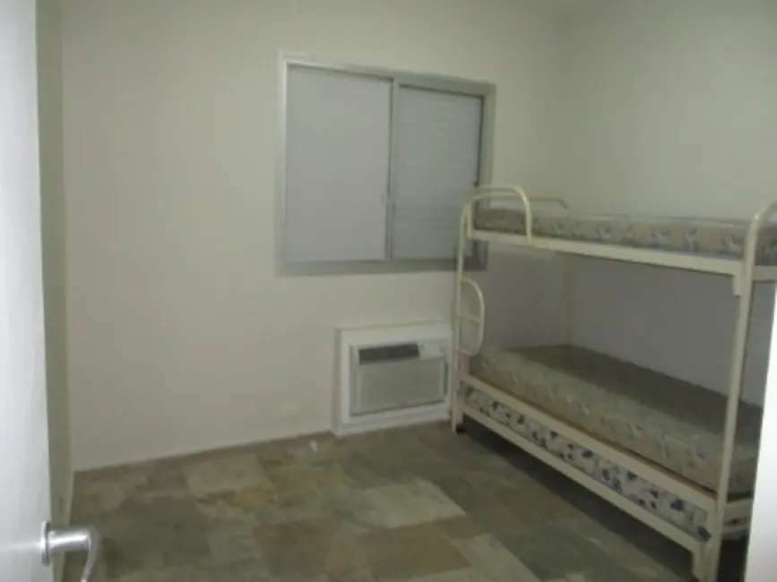 Foto 8 de Apartamento com 3 quartos à venda, 80m2 em Enseada, Guaruja - SP