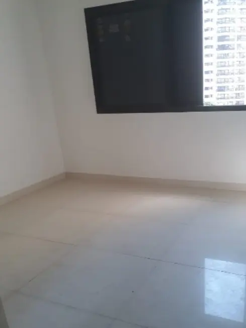 Apartamento com 3 quartos à venda, 110m2 em Pitangueiras, Guaruja - SP - imagem 6 Foto 6 de Apartamento com 3 quartos à venda, 110m2 em Pitangueiras, Guaruja - SP