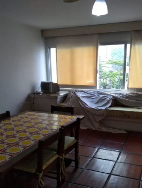 Foto 2 de Apartamento com 2 quartos à venda, 80m2 em Enseada, Guaruja - SP