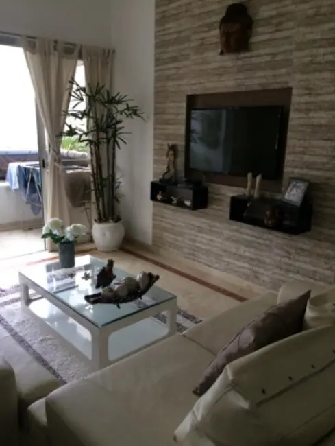 Apartamento com 2 quartos à venda, 80m2 em Pitangueiras, Guaruja - SP - imagem 5 Foto 5 de Apartamento com 2 quartos à venda, 80m2 em Pitangueiras, Guaruja - SP