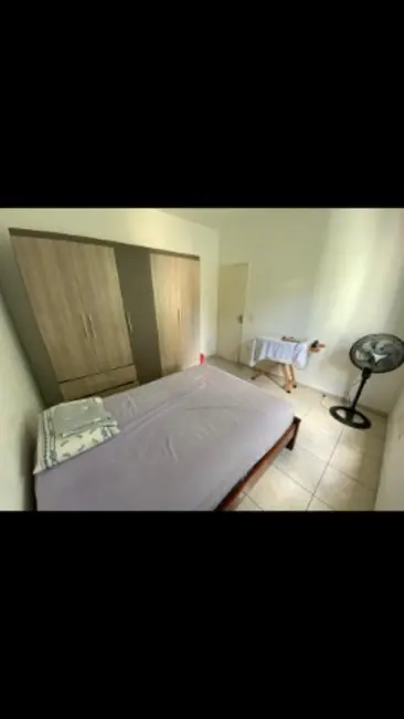 Casa com 2 quartos à venda, 200m2 em Guaruja - SP - imagem 3 Foto 3 de Casa com 2 quartos à venda, 200m2 em Guaruja - SP