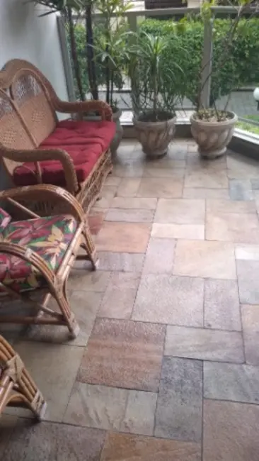 Foto 1 de Apartamento com 3 quartos à venda, 80m2 em Enseada, Guaruja - SP