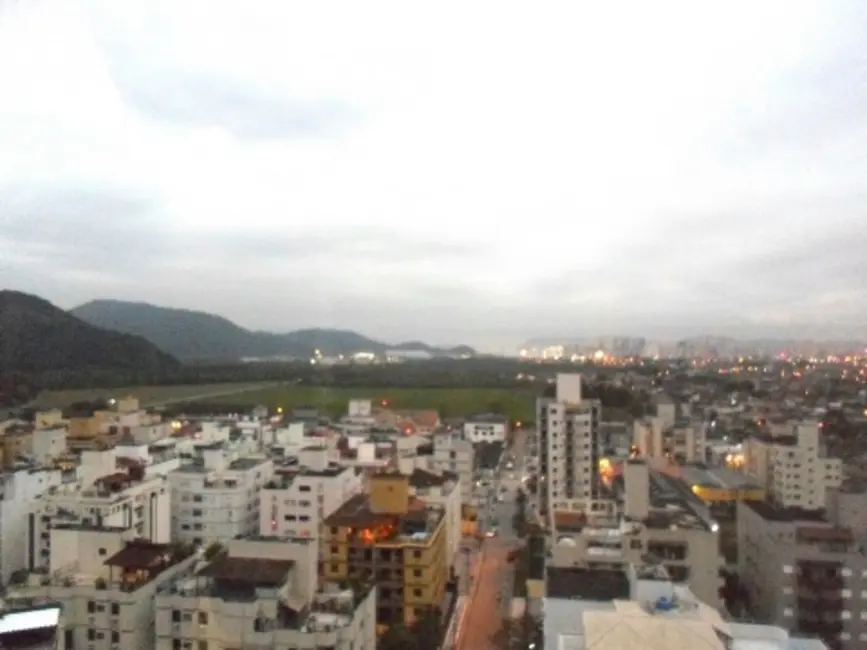 Foto 5 de Apartamento com 3 quartos à venda, 120m2 em Guaruja - SP