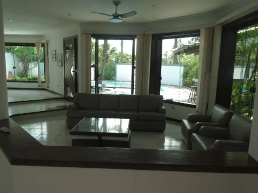 Casa de Condomínio com 5 quartos à venda, 300m2 em Guaruja - SP - imagem 4 Foto 4 de Casa de Condomínio com 5 quartos à venda, 300m2 em Guaruja - SP