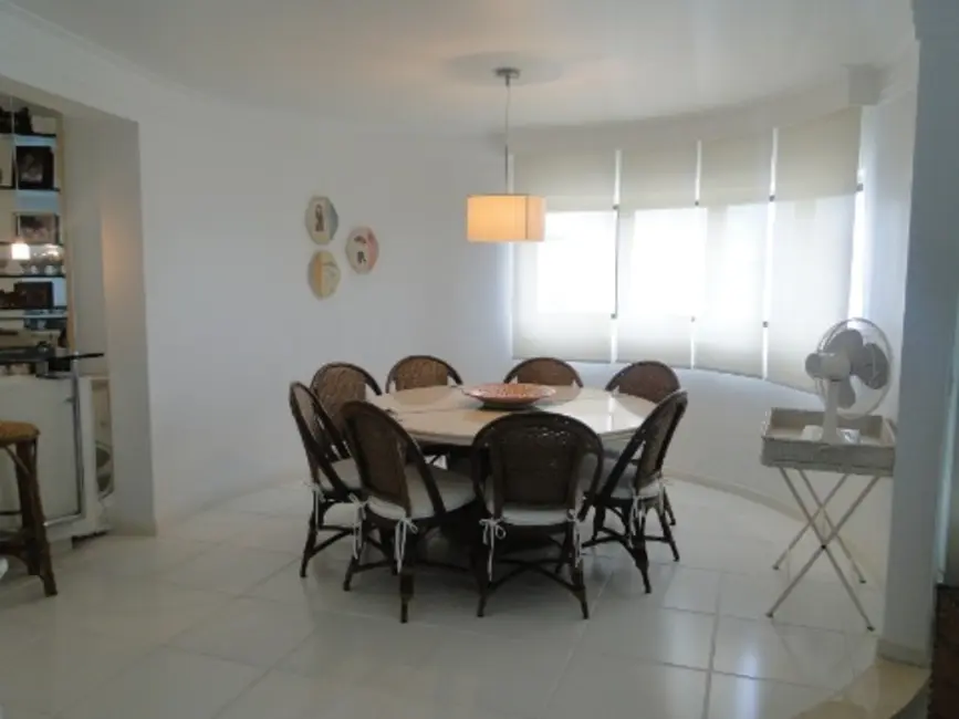 Foto 6 de Apartamento com 5 quartos à venda, 224m2 em Enseada, Guaruja - SP