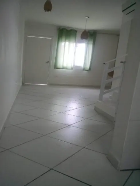 Casa com 2 quartos à venda, 100m2 em Enseada, Guaruja - SP - imagem 4 Foto 4 de Casa com 2 quartos à venda, 100m2 em Enseada, Guaruja - SP