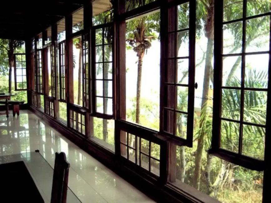 Casa de Condomínio com 4 quartos à venda, 360m2 em Enseada, Guaruja - SP - imagem 5 Foto 5 de Casa de Condomínio com 4 quartos à venda, 360m2 em Enseada, Guaruja - SP