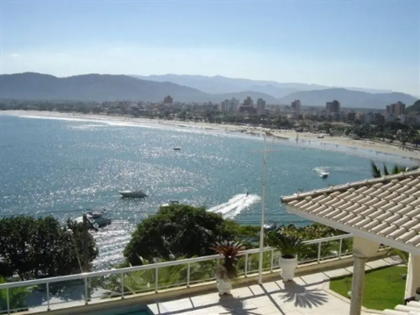 Casa de Condomínio com 4 quartos à venda, 1000m2 em Enseada, Guaruja - SP - imagem 1 Foto 1 de Casa de Condomínio com 4 quartos à venda, 1000m2 em Enseada, Guaruja - SP