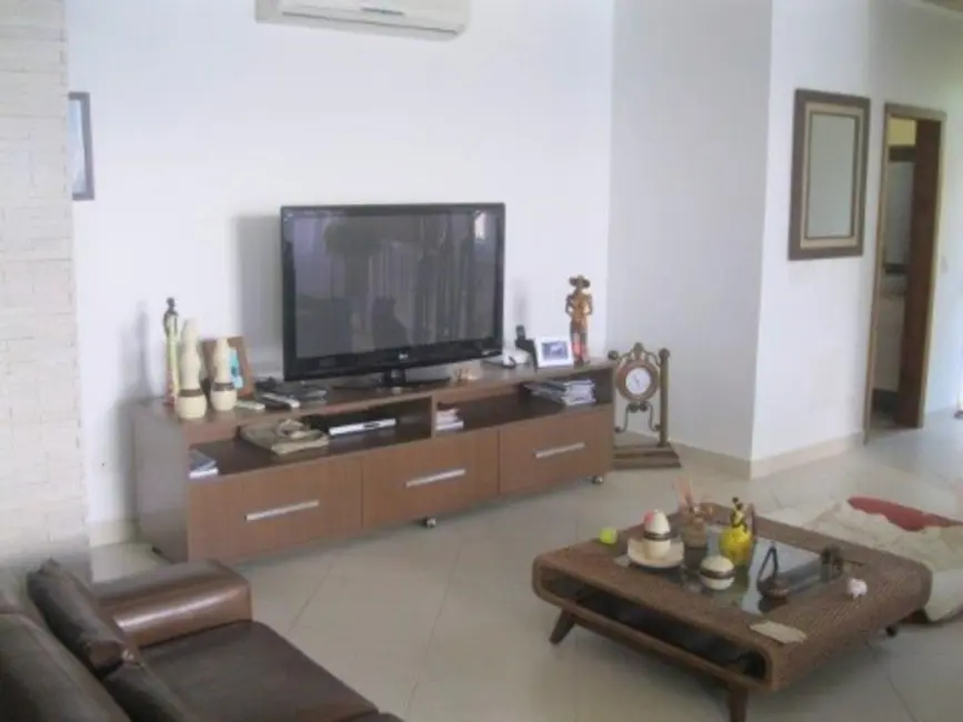 Casa de Condomínio com 5 quartos à venda, 1200m2 em Enseada, Guaruja - SP - imagem 7 Foto 7 de Casa de Condomínio com 5 quartos à venda, 1200m2 em Enseada, Guaruja - SP