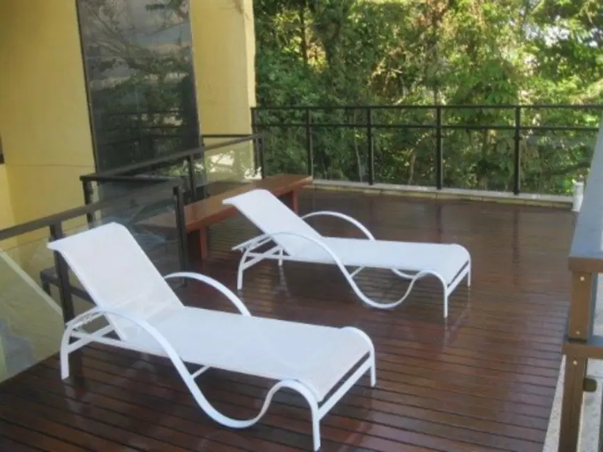 Casa de Condomínio com 5 quartos à venda, 1200m2 em Enseada, Guaruja - SP - imagem 3 Foto 3 de Casa de Condomínio com 5 quartos à venda, 1200m2 em Enseada, Guaruja - SP