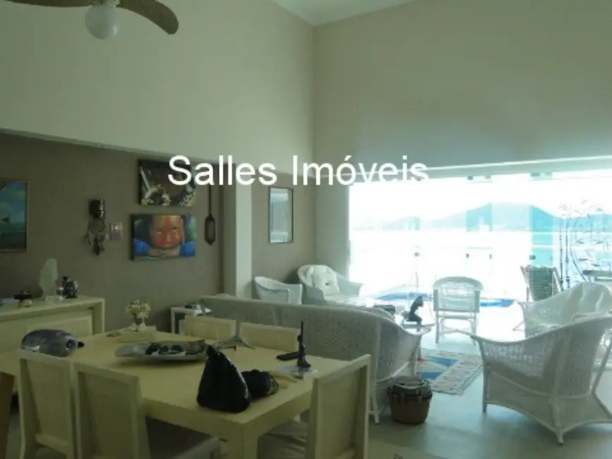 Apartamento com 4 quartos à venda, 334m2 em Enseada, Guaruja - SP - imagem 5 Foto 5 de Apartamento com 4 quartos à venda, 334m2 em Enseada, Guaruja - SP